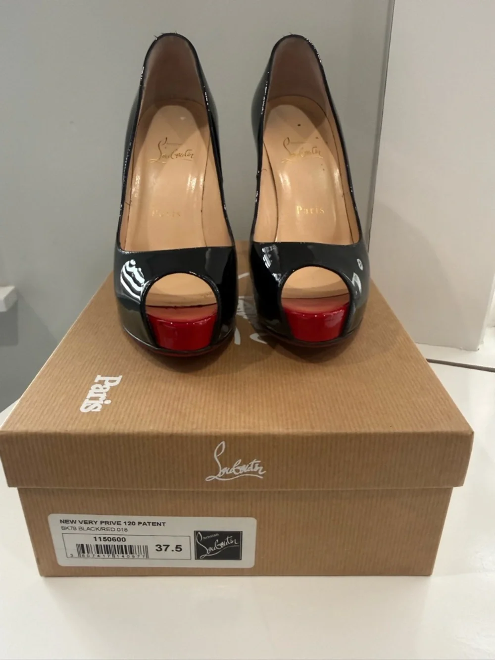 Louboutian Very Prive 120 patent pumps, black, 37.5 - Picture 2 of 5